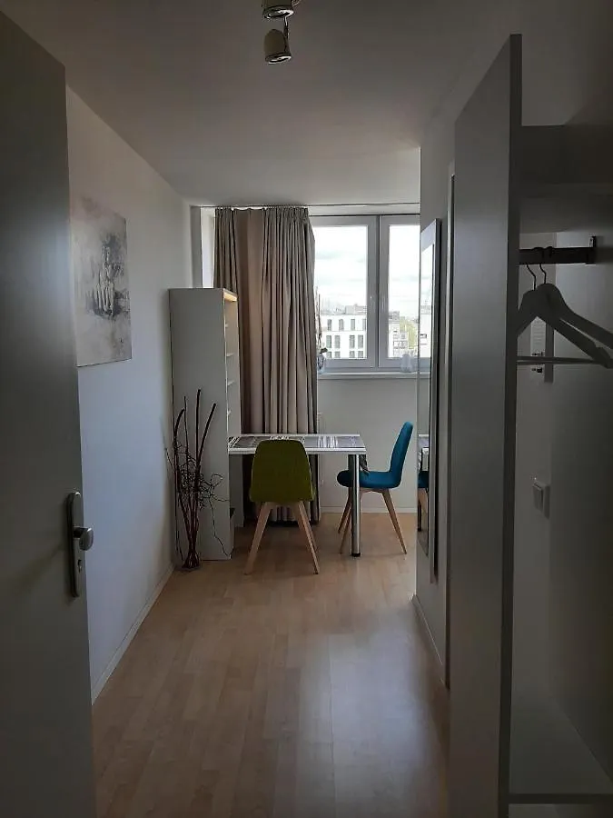 Appartement Mit Penthaus Charakter Fuerth 0*,